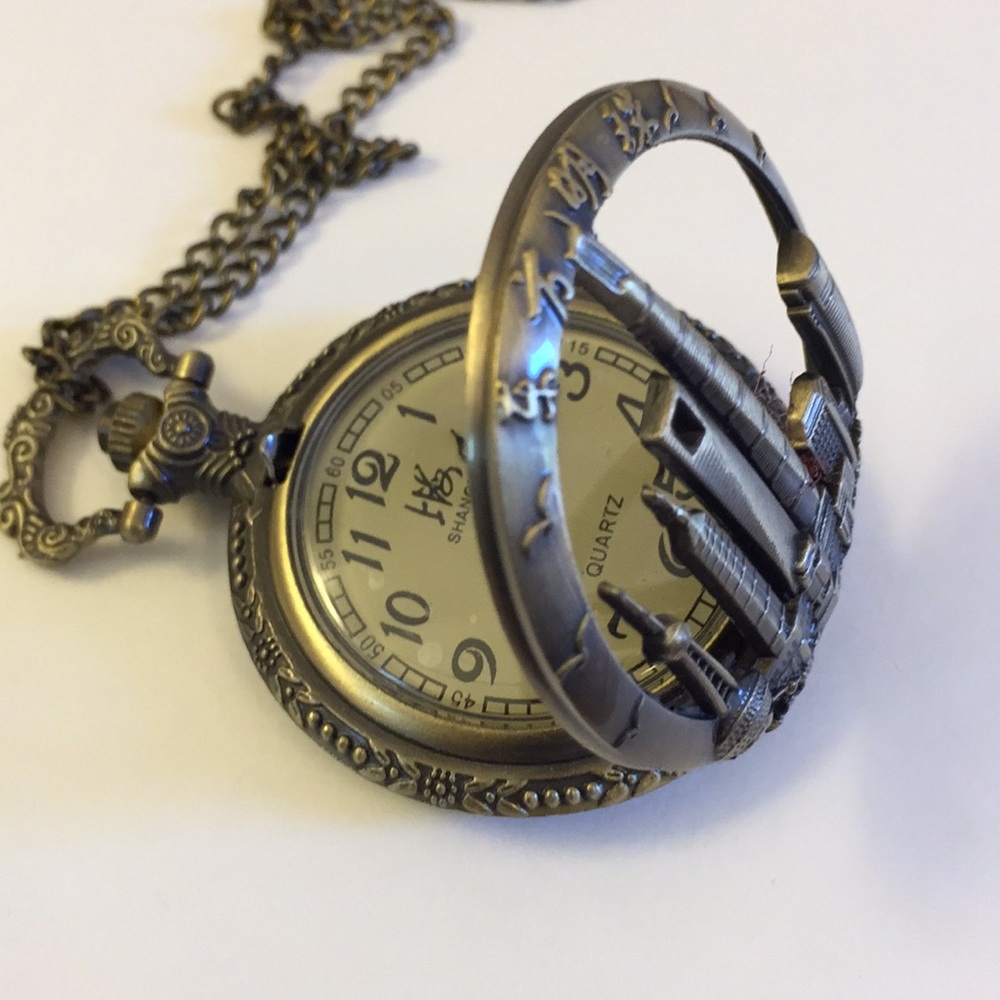 Collectible Shanghai Streetview Watch with Chain